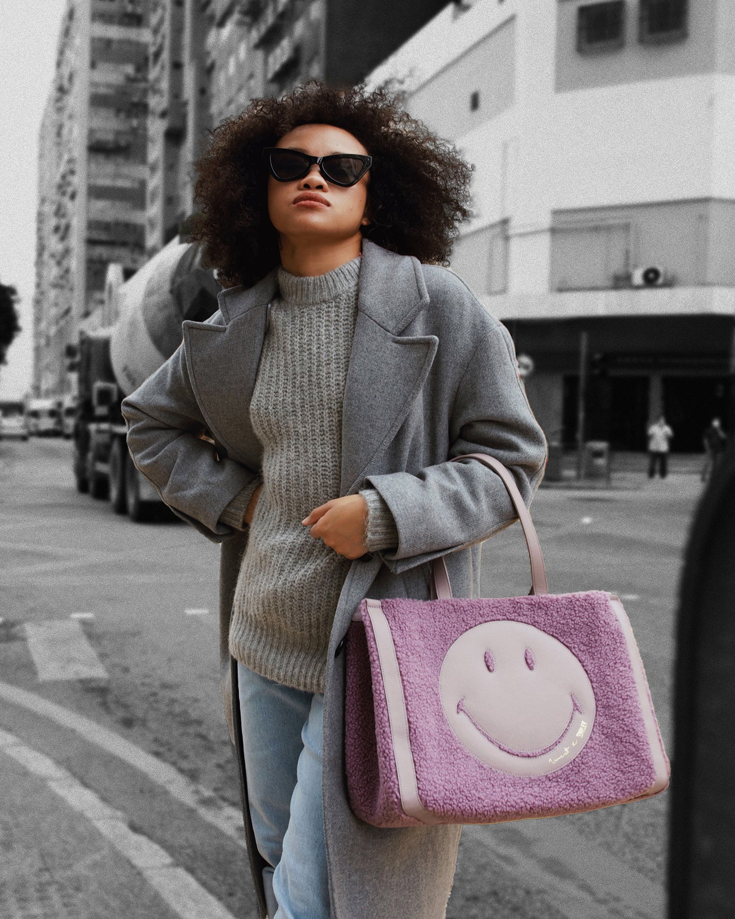 WEAT  - Tote Smiley®