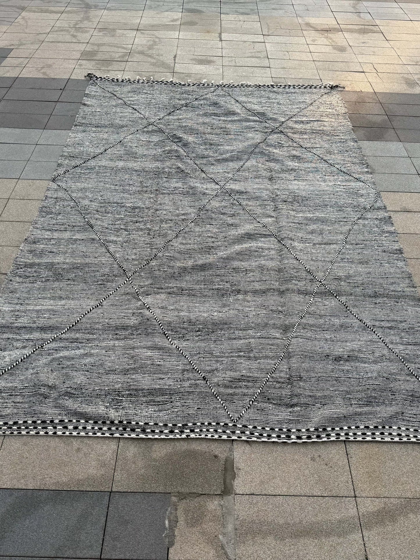 Kilim Black & white 4