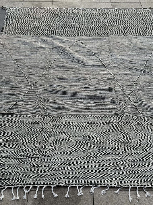 Kilim Rug Black & White with 2 design 5