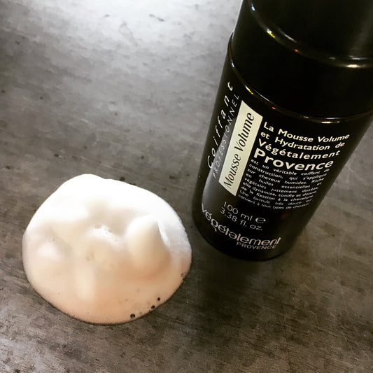 Vegetalement Provence - Volume & Moisturizing Organic Styling Foam 100ml Vegetalement Provence