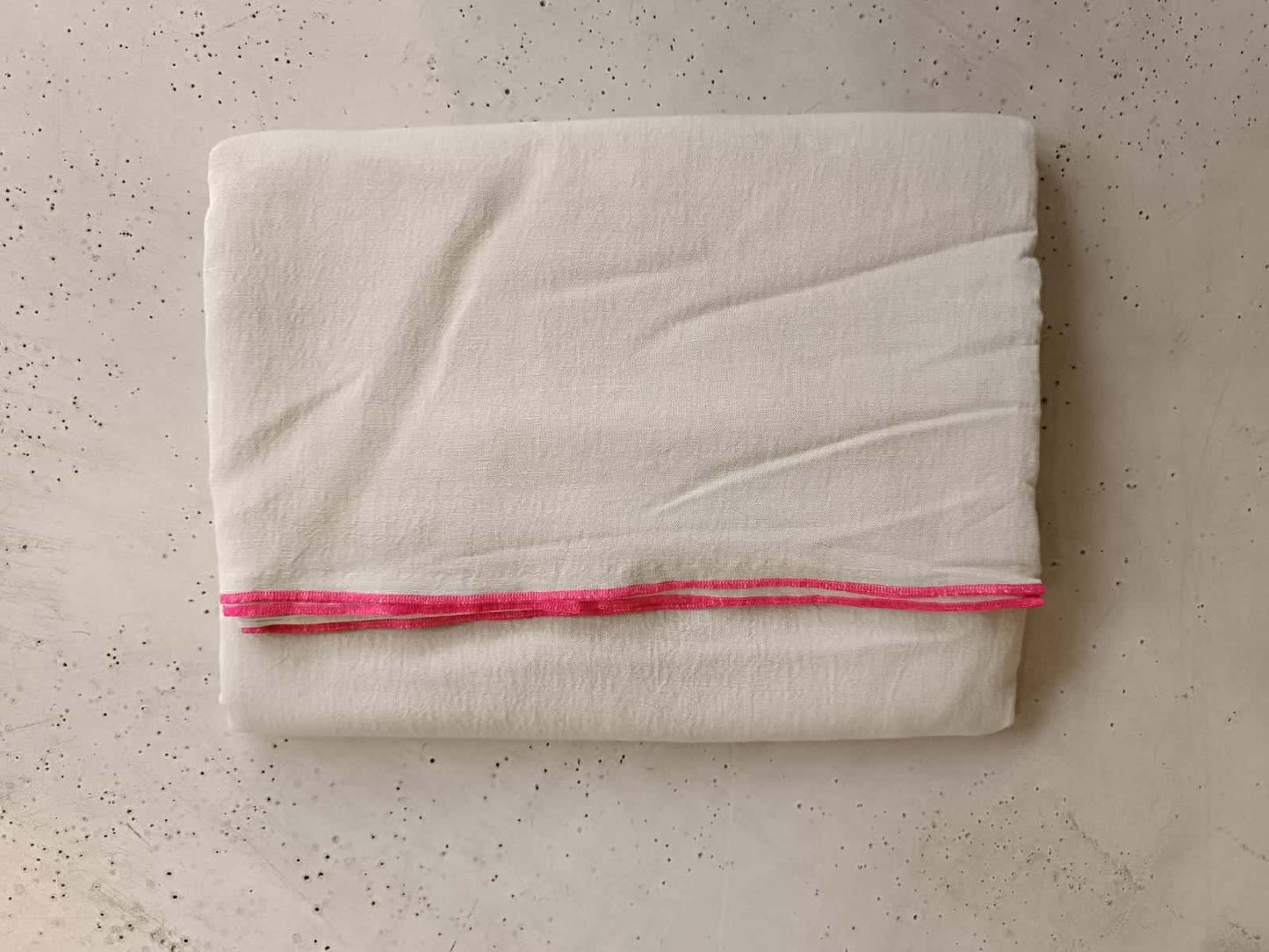 Monarosa Home - Table Cloth Rosa