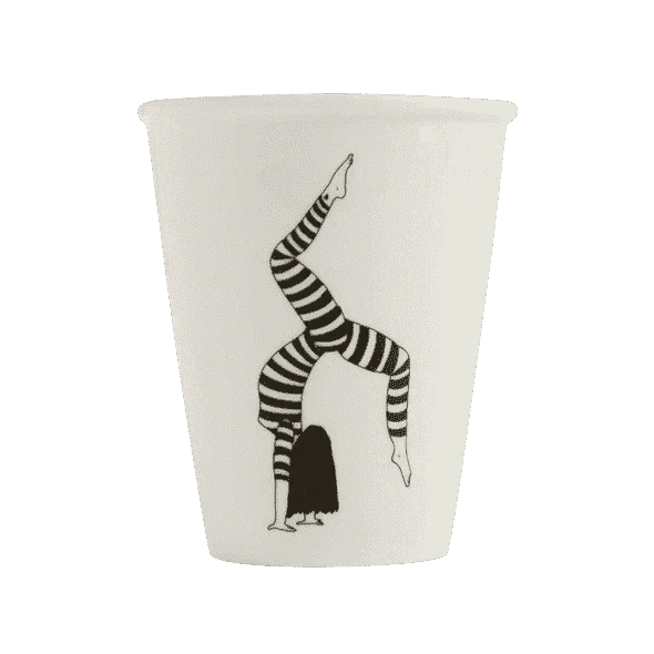 Helen B - Cup Freestyle Hanstand Helen B