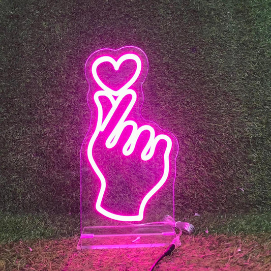 Monarosa Home - Neon Korean Heart