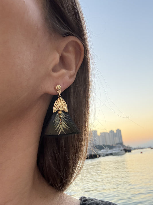 Gas Bijoux Plumette earrings gold Black with strass